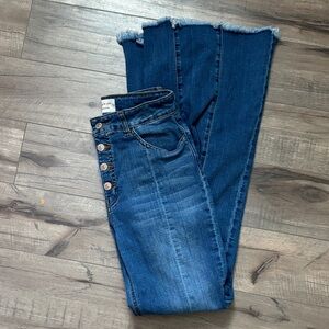 Chic Flare Women's Jeans in Deep Blue